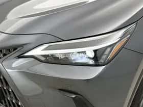 Lexus NX (2022) thumbnail 37