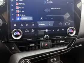Lexus NX (2022) thumbnail 9