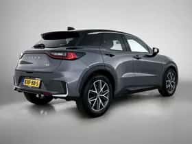 Lexus LBX (2025) thumbnail 2
