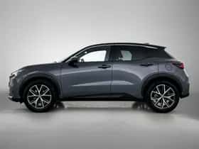 Lexus LBX (2025) thumbnail 3