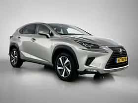 Lexus NX (2021) thumbnail 13