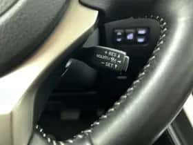 Lexus NX (2021) thumbnail 15