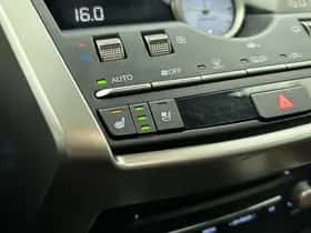 Lexus NX (2021) thumbnail 20