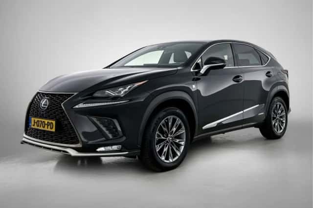 Lexus NX (2020) thumbnail 1