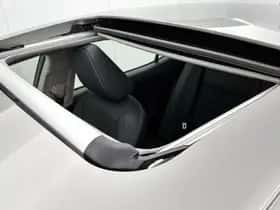 Lexus IS (2021) thumbnail 12
