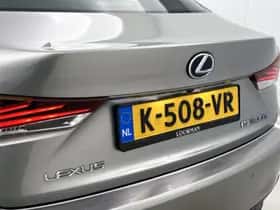 Lexus IS (2021) thumbnail 21