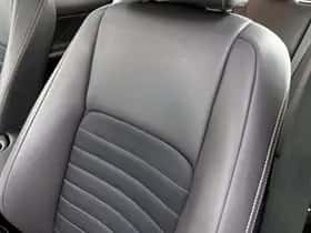 Lexus IS (2021) thumbnail 37