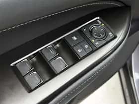 Lexus NX (2025) thumbnail 22