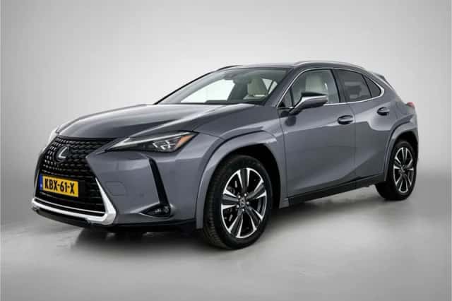 Lexus UX (2019) thumbnail 1