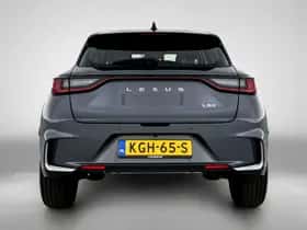 Lexus LBX (2024) thumbnail 21