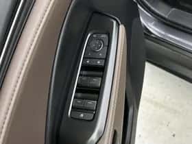 Lexus LBX (2024) thumbnail 22