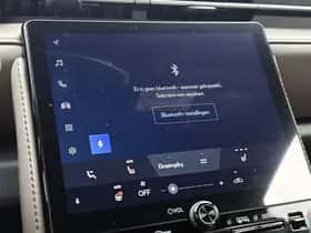Lexus LBX (2024) thumbnail 26