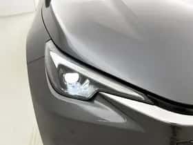 Lexus LBX (2024) thumbnail 30