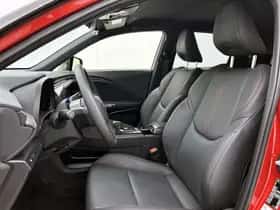 Lexus LBX (2024) thumbnail 15