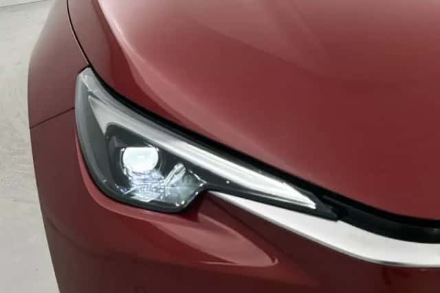 Lexus LBX (2024) thumbnail 30