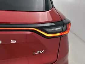 Lexus LBX (2024) thumbnail 31