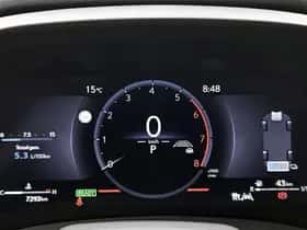 Lexus LBX (2024) thumbnail 5
