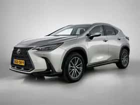 Lexus NX (2025)