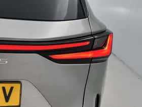 Lexus NX (2025) thumbnail 30