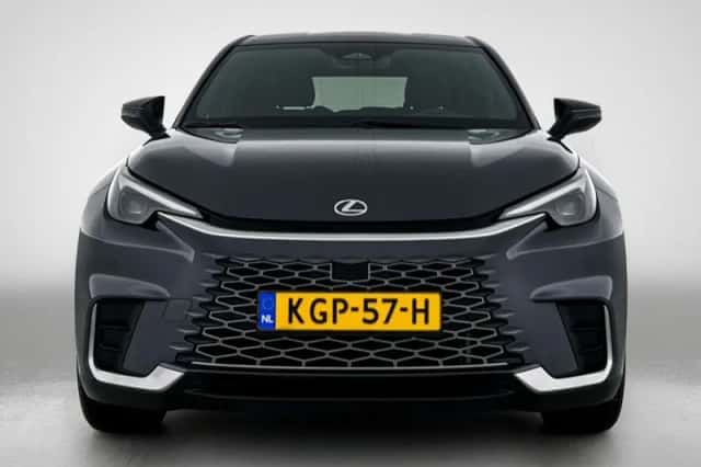 Lexus LBX (2024) thumbnail 20