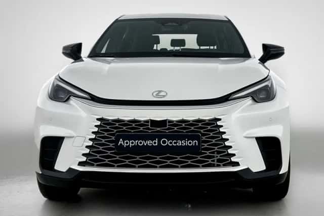 Lexus LBX (2025) thumbnail 19