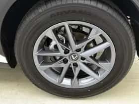 Lexus LBX (2025) thumbnail 22