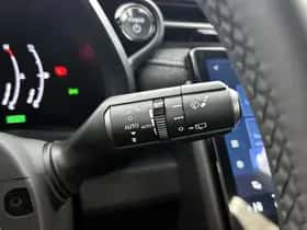Lexus LBX (2025) thumbnail 25