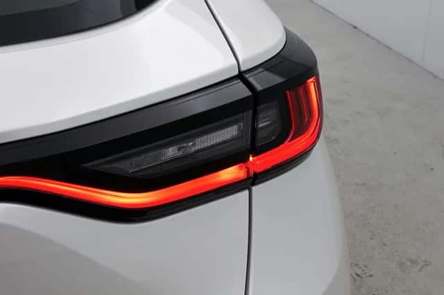 Lexus LBX (2025) thumbnail 31