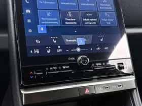 Lexus LBX (2025) thumbnail 9