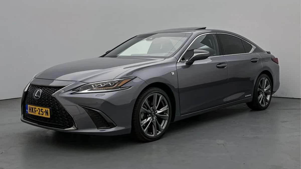 Lexus ES (2021) — foto 1