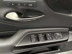 Lexus ES (2021) thumbnail 38