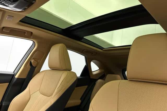 Lexus NX (2026) thumbnail 4