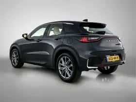 Lexus LBX (2024) thumbnail 13