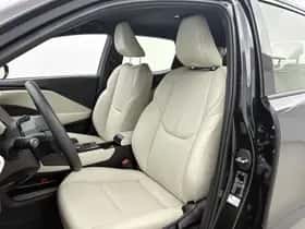 Lexus LBX (2024) thumbnail 15