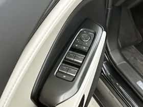 Lexus LBX (2024) thumbnail 21