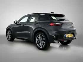 Lexus LBX (2024) thumbnail 13