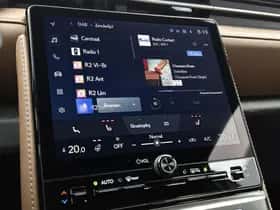 Lexus LBX (2024) thumbnail 7