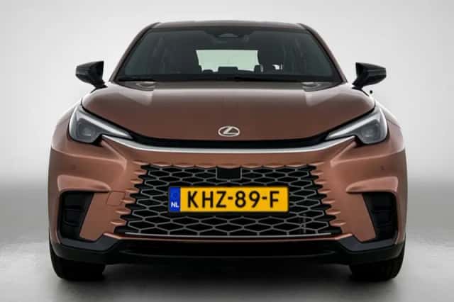 Lexus LBX (2025) thumbnail 20