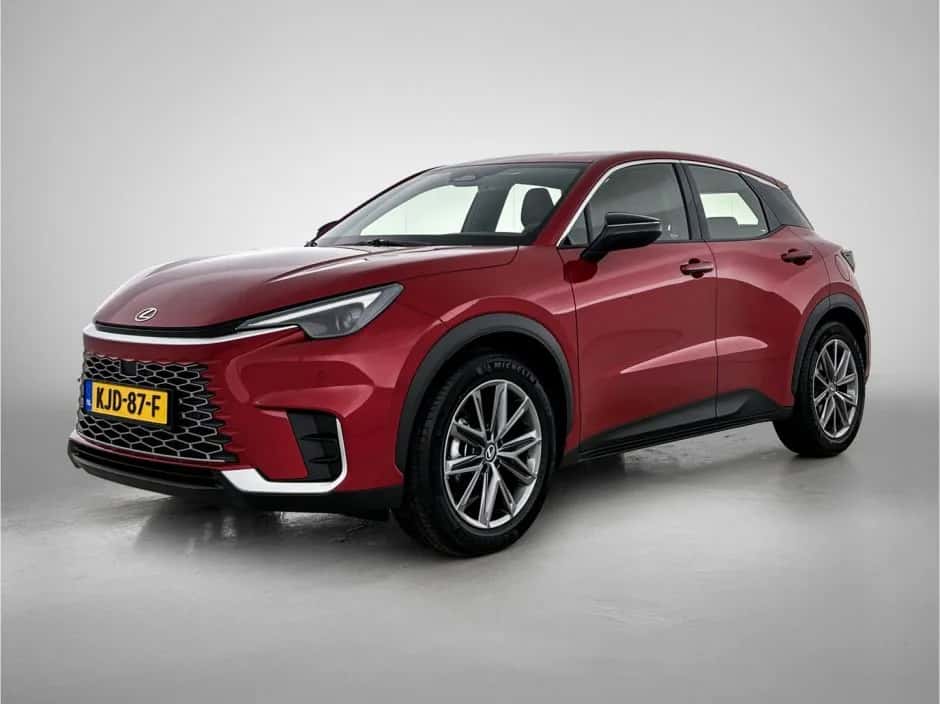 Lexus LBX (2026) — foto 1