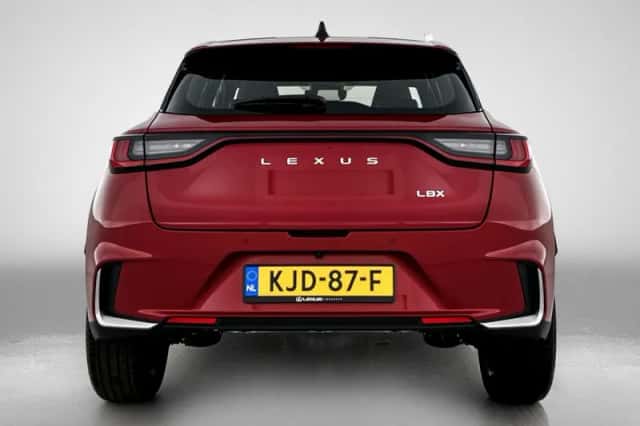 Lexus LBX (2026) thumbnail 21