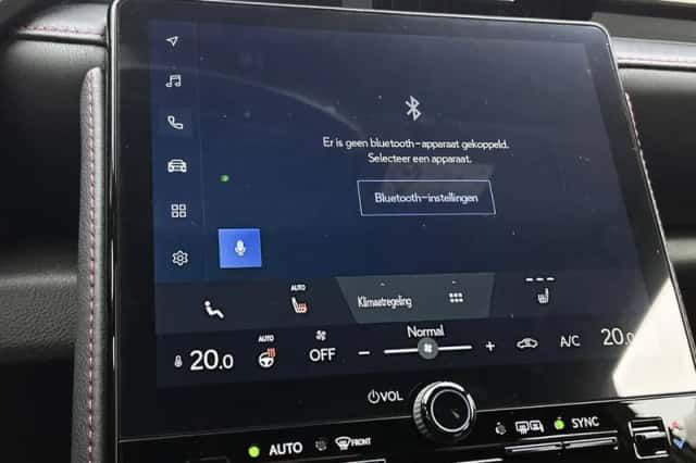 Lexus LBX (2026) thumbnail 27