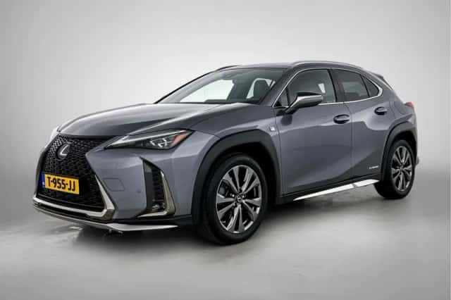 Lexus UX (2020) thumbnail 1