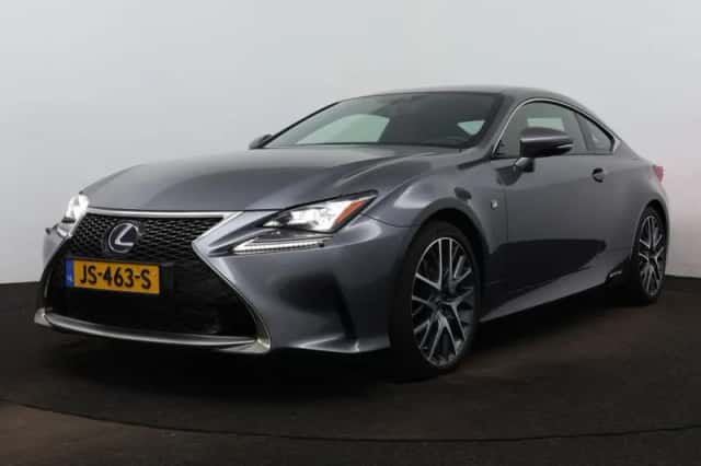 Lexus RC (2016) thumbnail 1