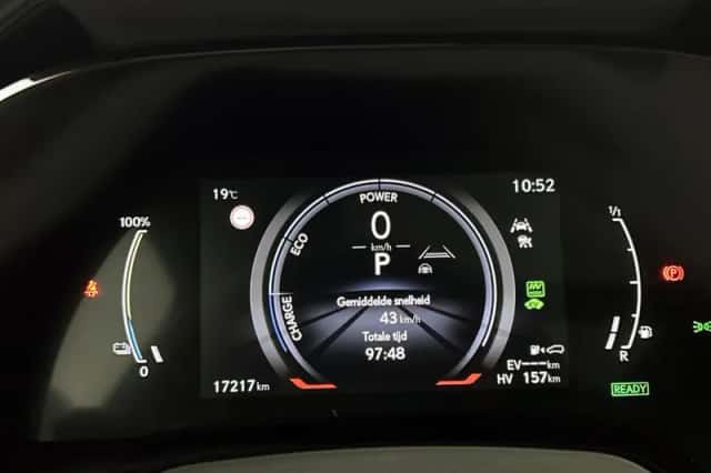 Lexus RX (2023) thumbnail 6