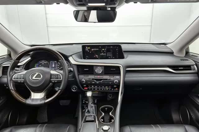 Lexus RX (2019) thumbnail 5