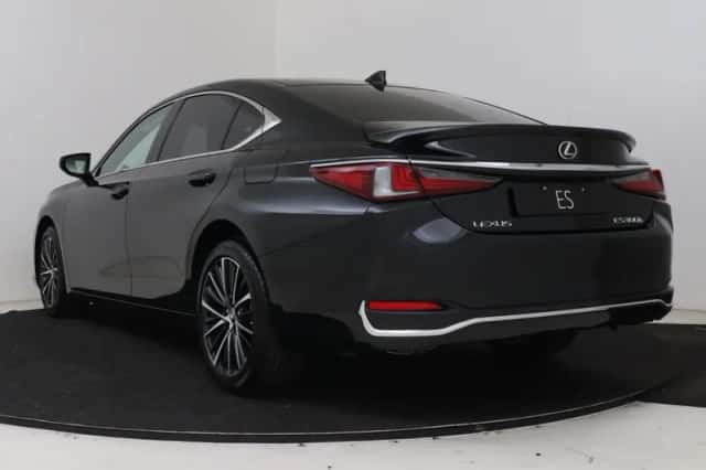 Lexus ES (2026) thumbnail 16