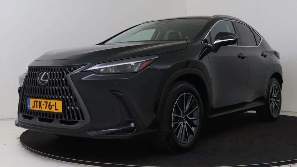 Lexus NX (2026) — foto 1