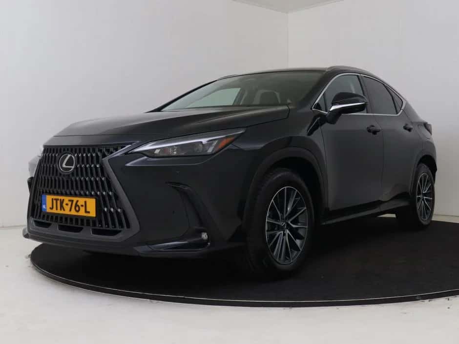 Lexus NX (2026) — foto 1