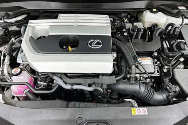 Lexus UX (2024) thumbnail 29