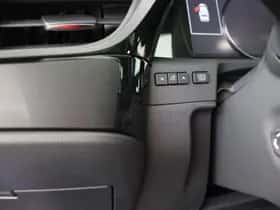 Lexus ES (2025) thumbnail 17